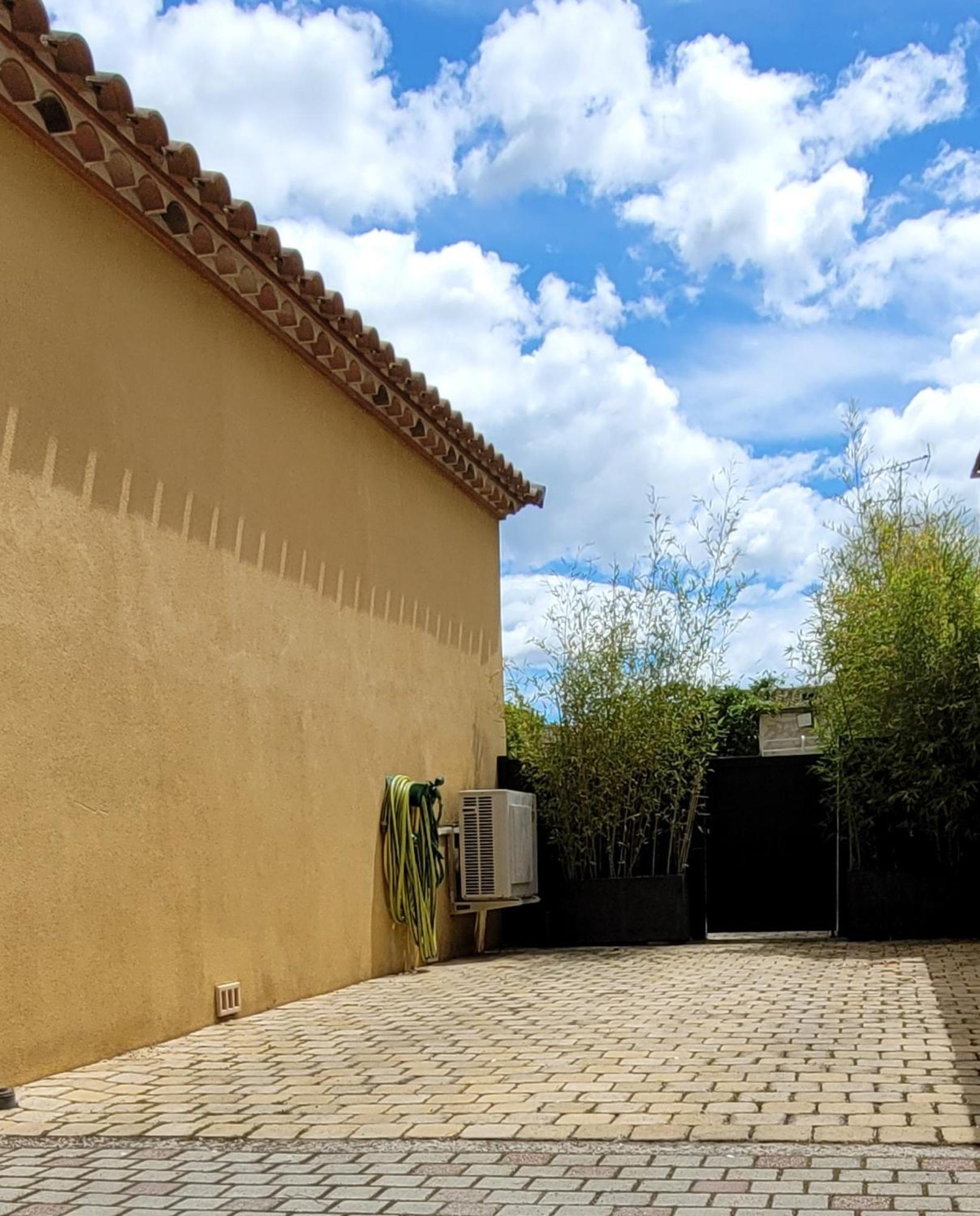 Ferienwohnung Chez Valeric Lunel  Exterior foto